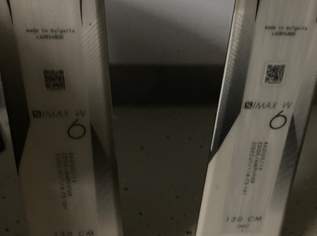 Schi der Marke Salamon