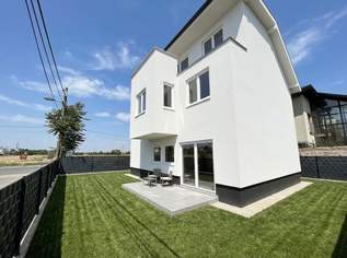 Baugenehmigtes Grundstück in 1220 Wien – Einfamilienhaus mit Keller, Garten & Dachterrasse sofort realisierbar, 399000 €, Immobilien-Grund und Boden in 1220 Donaustadt Baugenehmigtes Grundstück in 1220 Wien – Einfamilienhaus mit Keller, Garten & Dachterrasse sofort realisierbar, 399000 €, Immobilien-Grund und Boden in 1220 Donaustadt