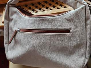 Handtasche