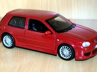 Maisto Modellauto VW Golf R32 1982 Maßstab 1:24, 19 €, Marktplatz-Spiele, Bastelmaterial & Modellbau in 3370 Gemeinde Ybbs an der Donau Maisto Modellauto VW Golf R32 1982 Maßstab 1:24, 19 €, Marktplatz-Spiele, Bastelmaterial & Modellbau in 3370 Gemeinde Ybbs an der Donau