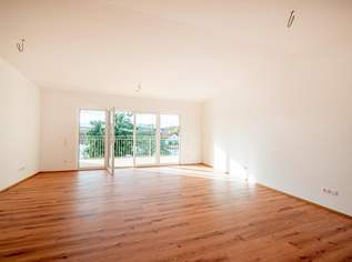 Moderne Dachgeschosswohnung mit großer Terrasse – Erstbezug, 965 €, Immobilien-Wohnungen in 4663 Laakirchen