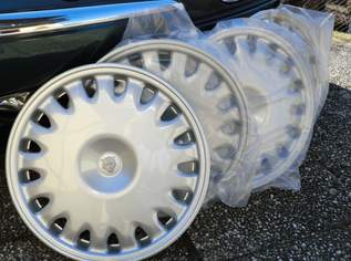 *RARITÄT!* *FabriksNEUE* ! orig. 16`JAGUAR RADZIERBLENDEN / RADKAPPEN - nie gefahren - EINMALIGE GELEGENHEIT - GANZ NEU !, 246.6 €, Auto & Fahrrad-Teile & Zubehör in 4240 Freistadt *RARITÄT!* *FabriksNEUE* ! orig. 16`JAGUAR RADZIERBLENDEN / RADKAPPEN - nie gefahren - EINMALIGE GELEGENHEIT - GANZ NEU !, 246.6 €, Auto & Fahrrad-Teile & Zubehör in 4240 Freistadt