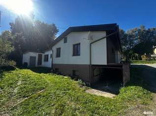 Charmantes Einfamilienhaus in Feldkirchen mit Garage auf großem Grundstück, 228000 €, Immobilien-Häuser in 9560 Feldkirchen in Kärnten Charmantes Einfamilienhaus in Feldkirchen mit Garage auf großem Grundstück, 228000 €, Immobilien-Häuser in 9560 Feldkirchen in Kärnten