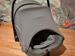 Nuna Babyschale olivgrün – unfallfrei