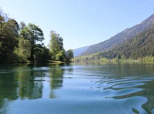 Seegrundstück - exklusiv und idyllisch - wohin mit der Seele, wenn nicht an den See!, 0 €, Immobilien-Grund und Boden in 9544 Feld am See