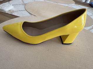 DAMENSCHUHE-LACKPUMPS