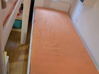 Släkt Bett mit Untergestell ohne Matratze , 60 €, Haus, Bau, Garten-Möbel & Sanitär in 1160 Ottakring