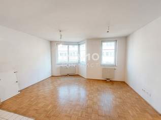 Helle 2 Zimmer- Wohnung, straßenseitig in der Laudongasse, 827.71 €, Immobilien-Wohnungen in 1080 Josefstadt
