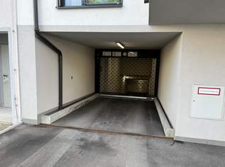 "Pendler aufgepasst - KFZ- Garagenplätze zu vermieten", 110 €, Immobilien-Kleinobjekte & WGs in 1230 Liesing