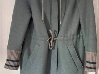 Wunderschöner Herno Parker mit passender Mütze, 550 €, Kleidung & Schmuck-Damenkleidung in 5061 Elsbethen Wunderschöner Herno Parker mit passender Mütze, 550 €, Kleidung & Schmuck-Damenkleidung in 5061 Elsbethen