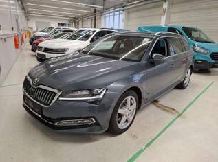 Superb Kombi 2.0 TDI DSG Style *PANO *AHK*LEDER * 360°, 23790 €, Auto & Fahrrad-Autos in 4693 Desselbrunn