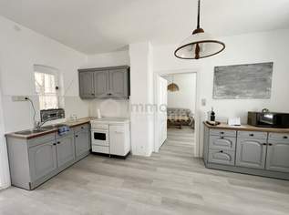 Behagliches 75 m² Haus mit großem Garten, 233000 €, Immobilien-Häuser in 2123 Hautzendorf Behagliches 75 m² Haus mit großem Garten, 233000 €, Immobilien-Häuser in 2123 Hautzendorf