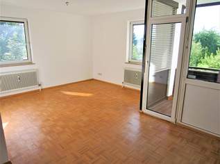 Für Anleger: attraktive 3 Zi-Wohnung mit Loggia und Carport, 270000 €, Immobilien-Wohnungen in 5162 Obertrum am See
