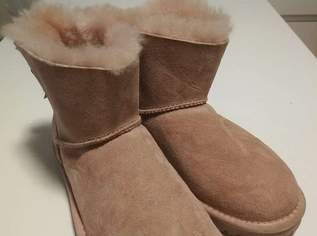 Ugg Boots Winterschuhe Größe 36, 150 €, Kleidung & Schmuck-Damenkleidung in 2232 Gemeinde Deutsch-Wagram Ugg Boots Winterschuhe Größe 36, 150 €, Kleidung & Schmuck-Damenkleidung in 2232 Gemeinde Deutsch-Wagram