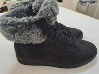Caprice Winterboots echtleder , 40 €, Kleidung & Schmuck-Damenkleidung in 1210 Floridsdorf