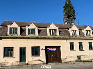 FREIWILLIGE FEILBIETUNG! Interessante, sanierungsbedürftige Liegenschaft mit viel Potential!, 0 €, Immobilien-Häuser in 2161 Poysbrunn