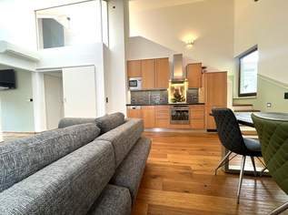 Stilvolle Maisonette-Dachgeschosswohnung mit Weitblick, 1349 €, Immobilien-Wohnungen in 1220 Donaustadt Stilvolle Maisonette-Dachgeschosswohnung mit Weitblick, 1349 €, Immobilien-Wohnungen in 1220 Donaustadt