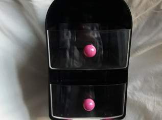 DA BIEGT SICH DAS LUSTIGE KÄSTCHEN  !! DA BIEGT SICH DAS LUSTIGE KÄSTCHEN  !!