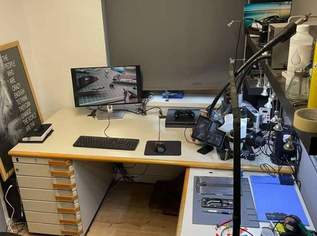 der Handyshop mit 58 m², mit Klimaanlage im Dritten