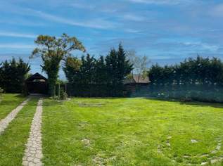 Direkt an der Grenze! | wunderschöner, uneinsehbarer, großzügiger Garten | mit Pool | niedrige Betriebskosten | mit Terrasse, 2 Carports und Brunnen! |, 289000 €, Immobilien-Grund und Boden in 2425 Nickelsdorf
