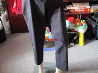 Damen Jeans, 20 €, Kleidung & Schmuck-Damenkleidung in 6655 Gemeinde Kaisers Damen Jeans, 20 €, Kleidung & Schmuck-Damenkleidung in 6655 Gemeinde Kaisers