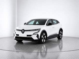 Megane E-Tech Mégane Equilibre EV40 boost charge NP 43.850.- *-55%, 19990 €, Auto & Fahrrad-Autos in 4020 Bulgariplatz Megane E-Tech Mégane Equilibre EV40 boost charge NP 43.850.- *-55%, 19990 €, Auto & Fahrrad-Autos in 4020 Bulgariplatz