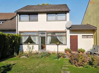 Helles Reihenhaus in Ternitz zu verkaufen – 5 Zimmer, solide Massivbauweise und viel Potenzial !, 225000 €, Immobilien-Häuser in 2630 Pottschach