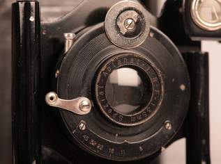 Antike Kamera 9x12