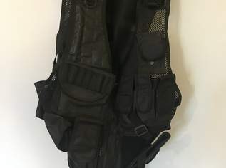 Schutzweste / Polizeiweste - Kostüm, 10 €, Kleidung & Schmuck-Herrenkleidung in 1170 Hernals Schutzweste / Polizeiweste - Kostüm, 10 €, Kleidung & Schmuck-Herrenkleidung in 1170 Hernals