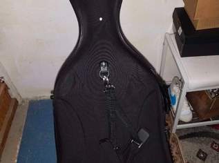 Cello Hartschalenkoffer wenig benutzt 130x56 cm schwarz mit neuen Tragegurten