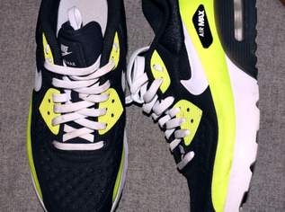 Damen Sneakers Marke Nike Air Max schwarz/ gelb Größe 40 Damen Sneakers Marke Nike Air Max schwarz/ gelb Größe 40