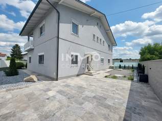 Flexibel nutzbares Wohhhaus mit getrennten Eingängen - ideal für große Familien oder Wohnung & Arbeiten, 1050000 €, Immobilien-Häuser in 4600 Wels Flexibel nutzbares Wohhhaus mit getrennten Eingängen - ideal für große Familien oder Wohnung & Arbeiten, 1050000 €, Immobilien-Häuser in 4600 Wels
