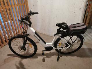 Schönes E-Bike zu verkaufen, 1100 €, Auto & Fahrrad-Fahrräder in 9020 Klagenfurt am Wörthersee