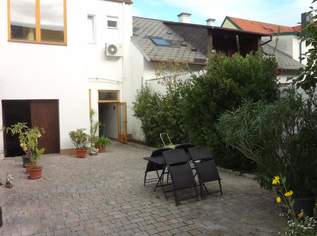 Arbeiten und wohnen in einen Haus mit Halle in ruhiger Wohnlage in Rust am See !, 399000 €, Immobilien-Häuser in 7071 Rust Arbeiten und wohnen in einen Haus mit Halle in ruhiger Wohnlage in Rust am See !, 399000 €, Immobilien-Häuser in 7071 Rust
