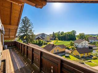Zentral gelegenes Wohnhaus auf zwei Etagen mit Potenzial - in Neumarkt am Wallersee, 679500 €, Immobilien-Häuser in 5202 Neumarkt am Wallersee