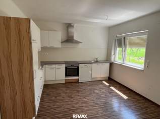 Haus mit Platz für die ganze Familie und großem Garten, 2190 €, Immobilien-Häuser in 8046 