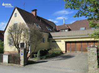 Gepflegtes Einfamilienhaus mit eigenem SPA-Bereich und großem Garten, 229000 €, Immobilien-Häuser in 3822 Karlstein an der Thaya