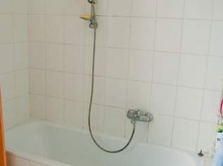 Zimmer mit Balkon in Haus mit Garten, Linz-Urfahr Zimmer mit Balkon in Haus mit Garten, Linz-Urfahr