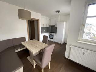 Zur Miete: Gepflegte, möblierte Kleinwohnung in der Innenstadt, 691.67 €, Immobilien-Wohnungen in 9020 