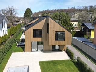 Top Adresse! Ihr Wohntraum mit Pool und Garten, Nähe Tierpark Hellbrunn, 5680 €, Immobilien-Häuser in 5081 Anif