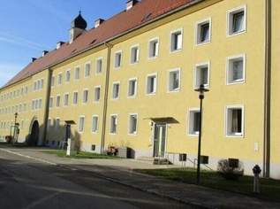 Ruhiges und erholsames Wohnen für junge Familien und Pärchen dank idyllischer Grünlage! Schöne Raumaufteilung! Top-Infrastruktur! Sofort verfügbar!, 556.23 €, Immobilien-Wohnungen in 4400 Steyr