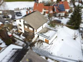 Rarität - 4.Zi.-DG-Wohnung zum Sanieren mit XXL Garten, 399500 €, Immobilien-Wohnungen in 5101 Bergheim