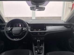 Kamiq Easy DSG AHK TEMPOMAT SHZ ALU 1.0 TSI D..., 31684 €, Auto & Fahrrad-Autos in 6844 Gemeinde Altach Kamiq Easy DSG AHK TEMPOMAT SHZ ALU 1.0 TSI D..., 31684 €, Auto & Fahrrad-Autos in 6844 Gemeinde Altach