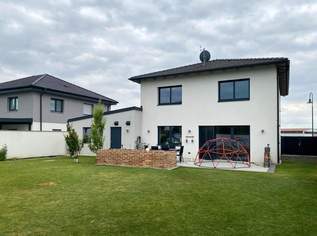 Modernes Einfamilienhaus mit High-End-Ausstattung in der Weinstadt Poysdorf, 698000 €, Immobilien-Häuser in 2170 Poysdorf Modernes Einfamilienhaus mit High-End-Ausstattung in der Weinstadt Poysdorf, 698000 €, Immobilien-Häuser in 2170 Poysdorf