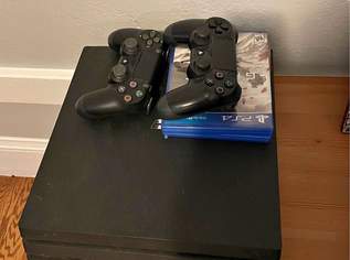 Ps4 500 gb 2 controller, 50 €, Marktplatz-Computer, Handys & Software in San Marino