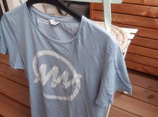 TSHIRT hellblau 5-15€ VB