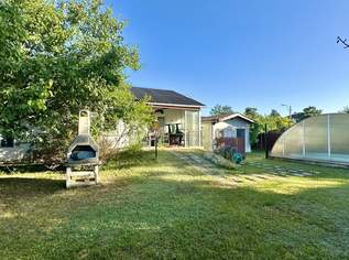 Mehr als Bestand. Ein Grundstück mit Perspektive., 398000 €, Immobilien-Häuser in 2231 Strasshof an der Nordbahn