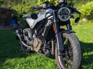 Husqvarna vitpillen 401, 4500 €, Auto & Fahrrad-Motorräder in 7400 Oberwart
