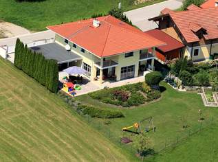 Seeblick Landhaus – Anleger Investition mit Mieter inklusive, 1200000 €, Immobilien-Häuser in 4894 Oberhofen am Irrsee