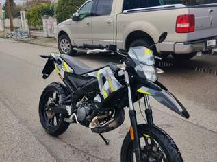 Derbi Senda DRD X-Treme SM Moped / Mofa, 2300 €, Auto & Fahrrad-Motorräder in 2301 Oberhausen